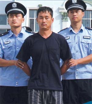 我为何给张显光辩护图