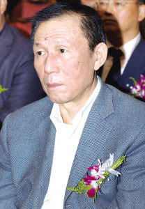 通程集团董事长_长沙通程董事长