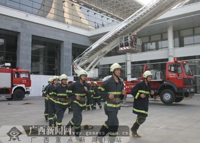 南宁市消防支队公开向社会招聘100名合同制消