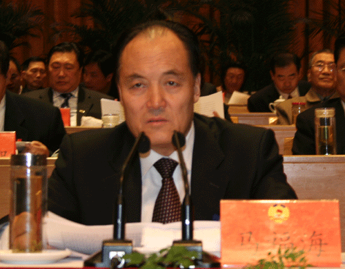 青海省政协九届五次会议今天上午胜利闭幕