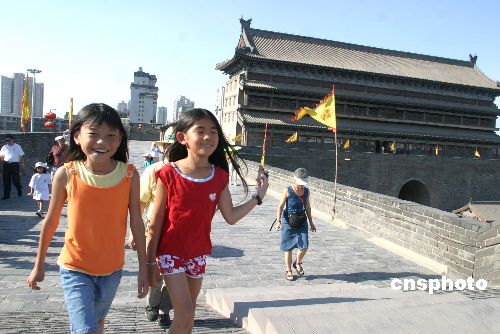 中国驻美机构肯定美国人收养中国儿童的积极作