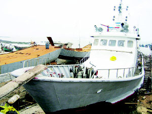 石狮首条渔政执法船6月下水(图)