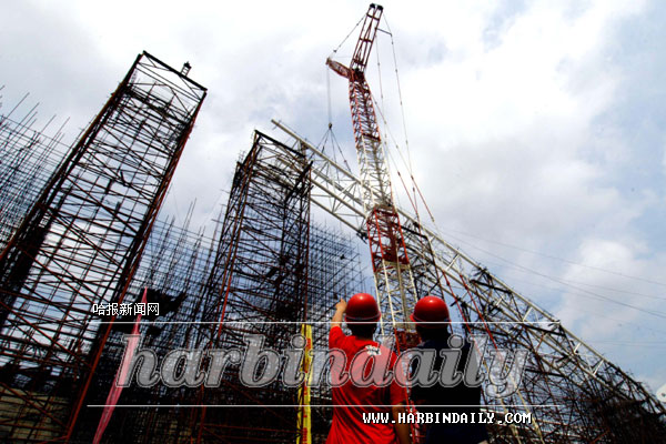 哈尔滨国际会展体育中心体育场基础工程完工(