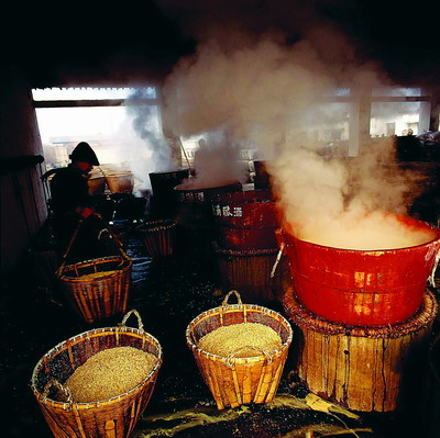 酒是"醉乡"醇 现时正是绍兴造黄酒最热闹时候(组图)