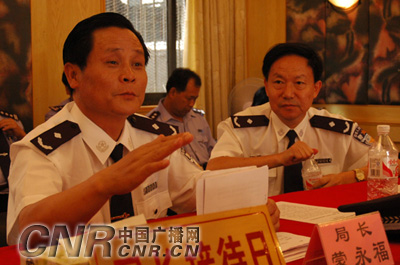 桂林市公安局局长的接待日(组图)