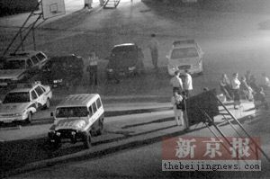 北京昌平两学校数十学生斗殴 女生持棍参与