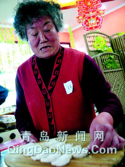 饺子馅用海鲜酱油吗_茴香饺子馅怎么调制_女人用茄子套套插自己