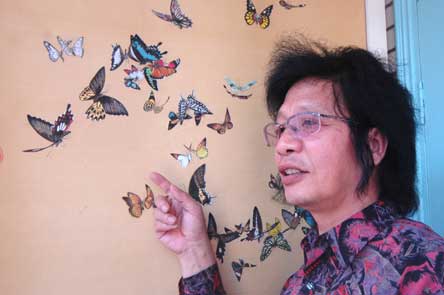 大唐滕王十八代传人 画的蝴蝶能从画中飞出 