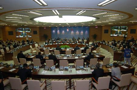 图文:[社会广角]第五届亚太城市市长峰会在重庆