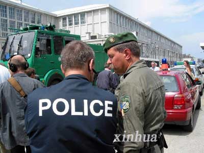 千名德国警察将在八国首脑会议期间帮助瑞士维