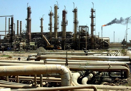 伊拉克石油将陆续出口(组图)