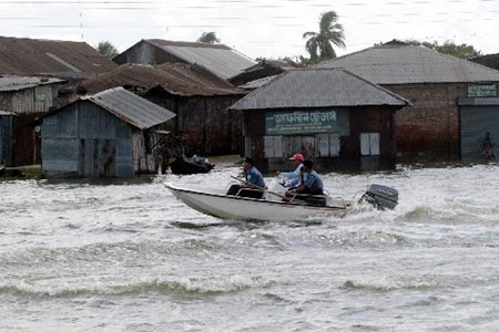 图文:孟加拉国洪水泛滥 三分之二国土被淹