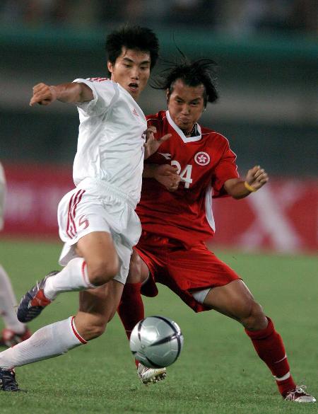 图文:足球-2006年国际足联世界杯足球赛亚洲区