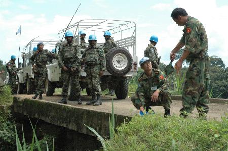 图文:中国维和工兵在刚果(金)(1)