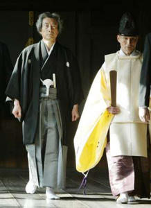 日本执政党新纲领支持小泉继续参拜靖国神社