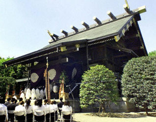 日本靖國神社妄稱甲級戰犯不是戰爭罪人