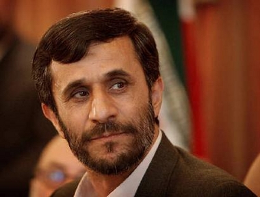 伊朗最高领袖哈梅内伊批准内贾德接任总统