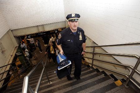 FBI情报表明纽约地铁近几日将遭恐怖袭击