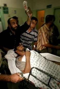 以色列战机空袭加沙炸死7名巴勒斯坦人(组图)