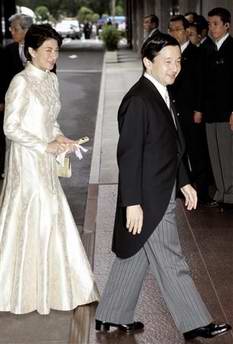 日本纪宫公主完婚30人出席低调婚礼(组图)