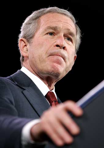 美国总统布什终于承认 发动伊拉克战争基于错