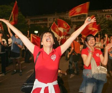 初步民调显示黑山公决超半数投票者支持独立