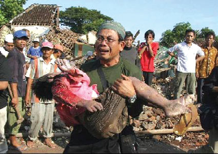 印尼大地震死亡人数近五千