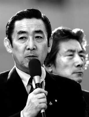 日本“剑客首相”桥本龙太郎病逝(图)_新闻中心_新浪网