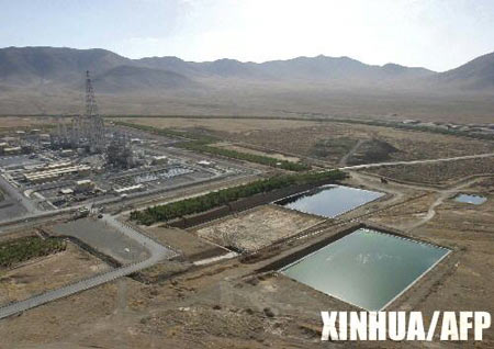 伊朗重水反应堆正式投产 内贾德主持开工仪式