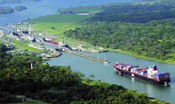巴拿马全民公决通过运河扩建计划