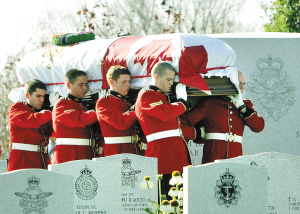 加拿大士兵的葬礼(图)