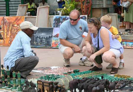 图文:赞比亚的工艺品市场(2)