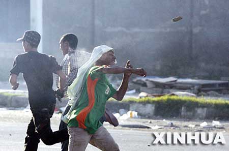 组图:东帝汶部分地区发生暴力冲突