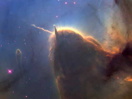 图文：第十名为人马座的三裂星云