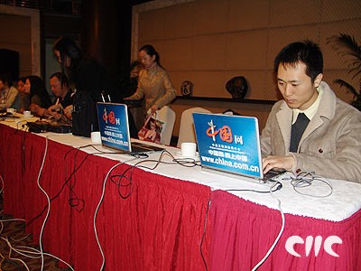 中国网在做直播准备.37_9603