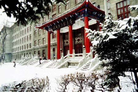 哈尔滨工程大学:三海一核+专业顶尖