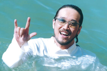 http://image2.sina.com.cn/ent/2003-10-09/1065676958_U0aOnA.jpg