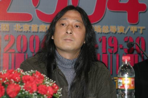 图文:欢歌2004刘欢北京演唱会新闻发布会(2
