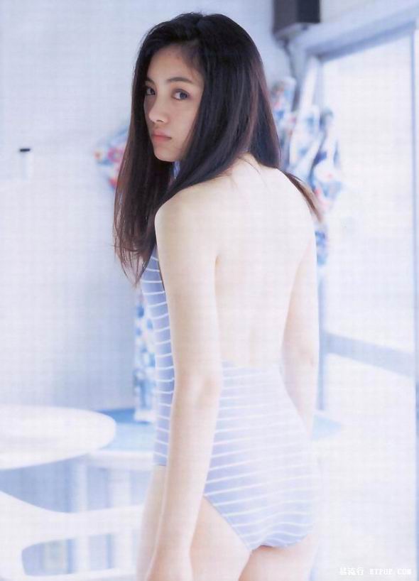 资料图片：日剧新天后仲间由纪惠精彩写真(2)