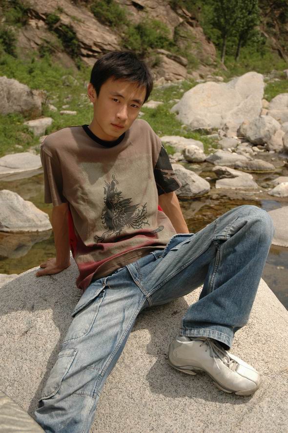 资料图片：艺人李滨精彩写真(7)