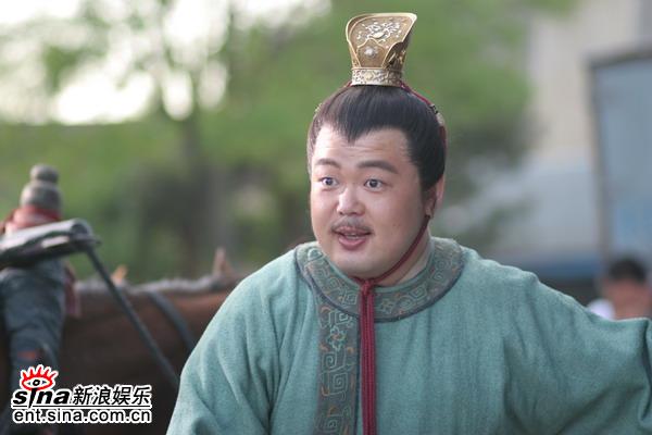 他.   他 .其实是我们的魏王李泰啦~!555 我不干了啦