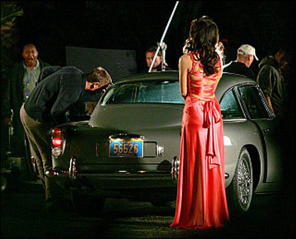 资料图片:007系列影片21集《皇家赌场》剧照