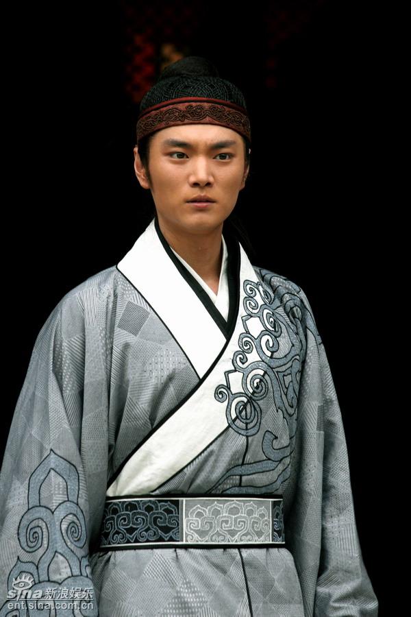 图文：《大祠堂》定妆照-赵鸿飞饰谢致成