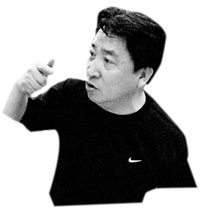 姜昆开办相声MBA班 教年轻演员学练RAP(附图