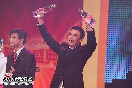 图文：柳云龙获电视剧年度男演员奖