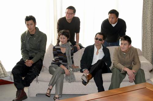 图文:《无间道2》台北首映--全体合影