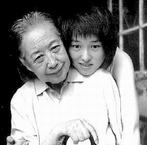 84岁金雅琴凭借《我们俩》当选东京电影节影后