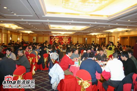 图文:《夜宴》关机大摆庆功宴-现场嘉宾云集