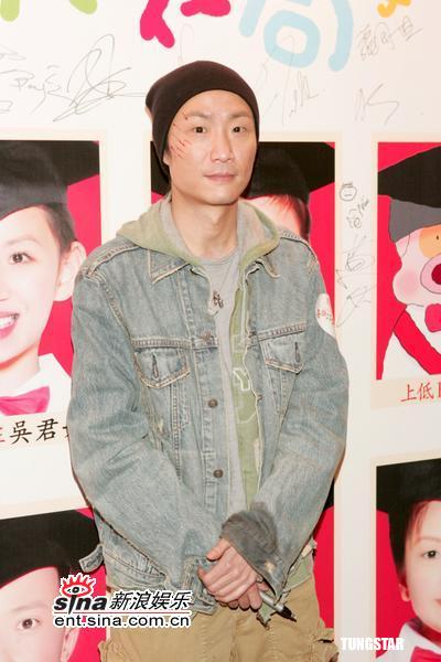图文：《春田花花同学会》香港首映-郑中基