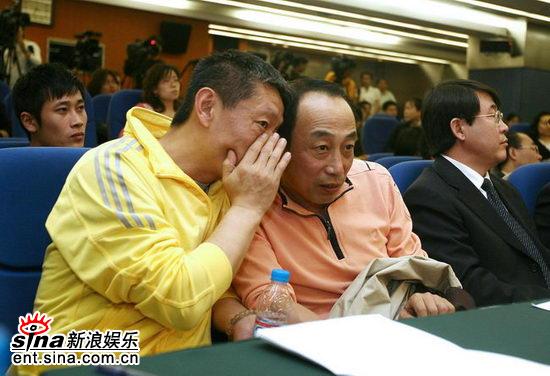 图文：《一个人的奥林匹克》开机--侯咏孙海英窃语